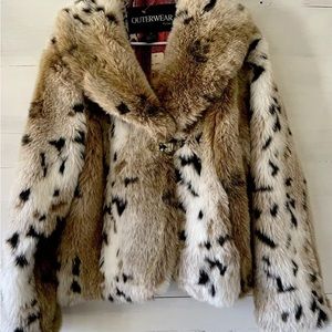 Leopard Print Faux Fur Winter Coat Heavy Jacket Women's Size XL faux Rabbit NWT